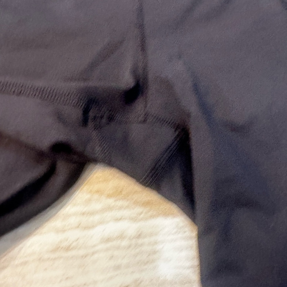Lululemon women’s bike shorts with pockets sz4 - Picture 7 of 12